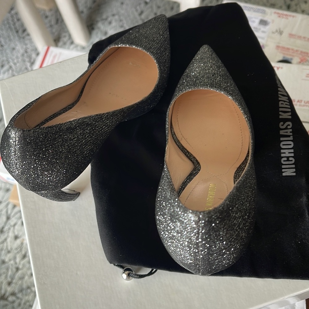 Nicholas Kirkwood silver sparkle heels sz 37.5
7.5 us - Picture 3 of 10
